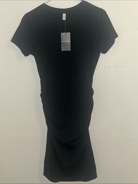”REASONABLE OFFERS” “LAUGHIDO” Black Short-Sleeve Bodycon Tunic Midi Dress 🥰